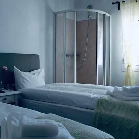 Do Arquinho Hostal *